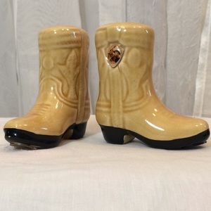 VTG Western Montana Cowboy Boot Salt Pepper Shaker